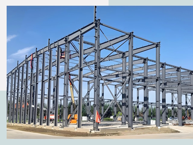 Строительство торговых центров в Лесне