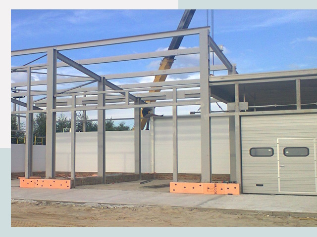 Строительство автосервисов от СтальСтрой-Лсн по цене 624 руб.